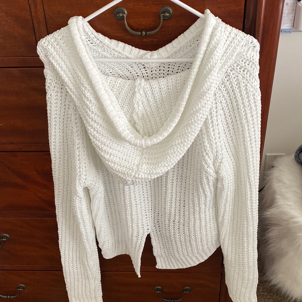 White Island Gypsy Hoddie - Picture 2 of 3